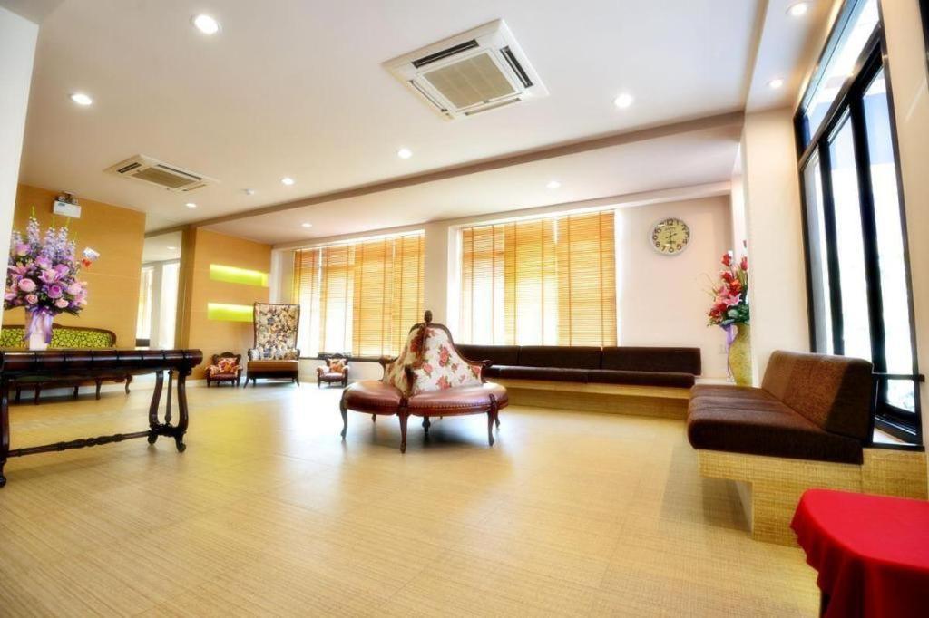 Na Tubthieng Boutique Resort Trang Bagian luar foto