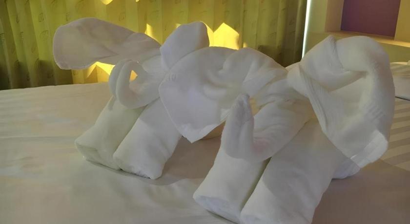 Na Tubthieng Boutique Resort Trang Bagian luar foto