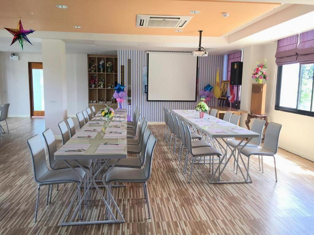 Na Tubthieng Boutique Resort Trang Bagian luar foto
